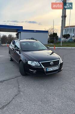 Універсал Volkswagen Passat 2010 в Рівному