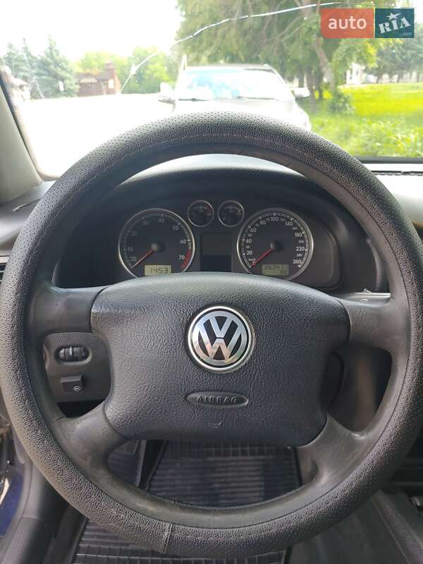 Седан Volkswagen Passat 2002 в Полтаве