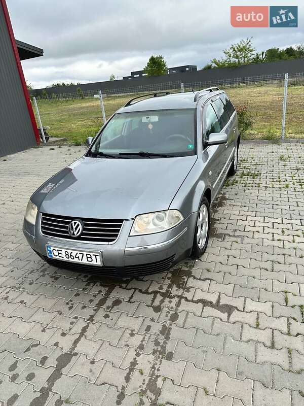 Универсал Volkswagen Passat 2002 в Глыбокой
