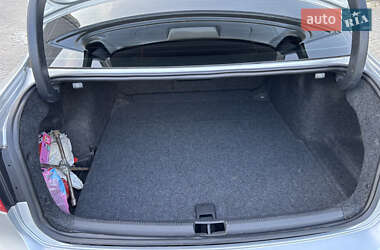 Седан Volkswagen Passat 2013 в 