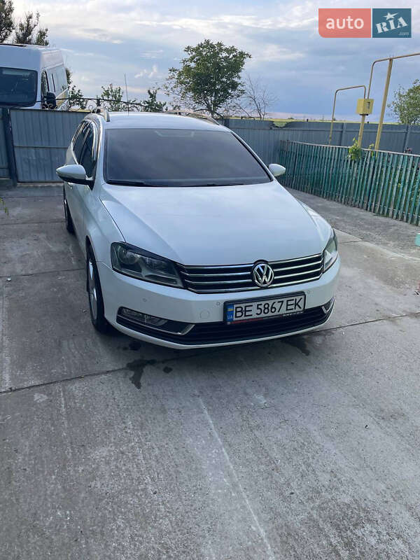 Универсал Volkswagen Passat 2013 в 