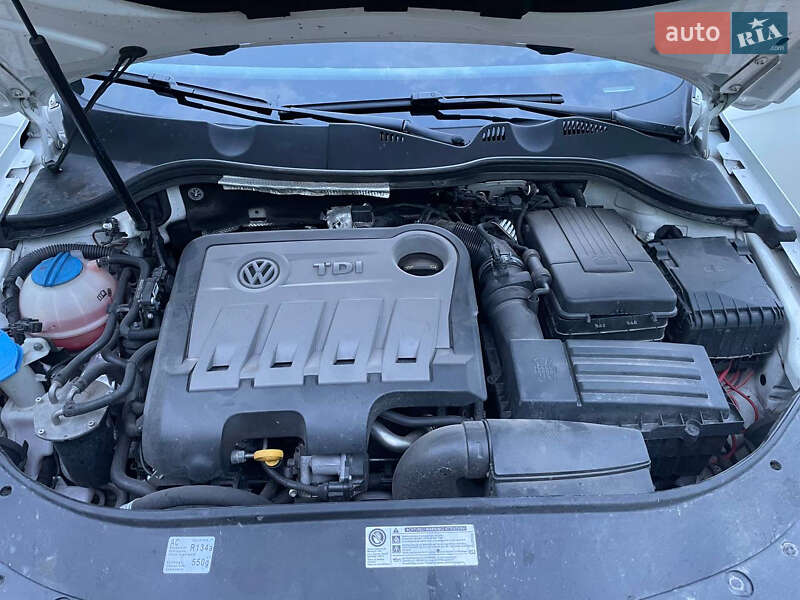 Универсал Volkswagen Passat 2013 в Николаеве фото 26 Универсал Volkswagen Passat 2013 в Николаеве