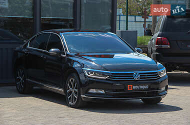 Седан Volkswagen Passat 2018 в 