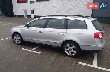 Volkswagen Passat 2010
