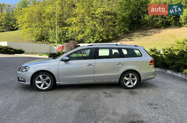 Універсал Volkswagen Passat 2011 в 