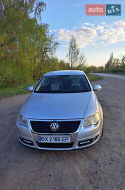 Седан Volkswagen Passat 2006 в Ярмолинцах