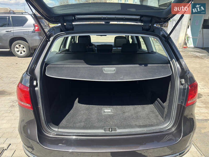 Універсал Volkswagen Passat 2011 в Новій Водолагі фото 10 Універсал Volkswagen Passat 2011 в Новій Водолагі