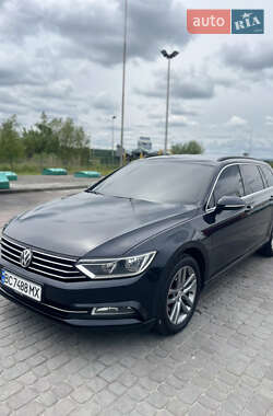 Универсал Volkswagen Passat 2015 в Львове