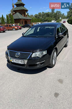 Седан Volkswagen Passat 2007 в 