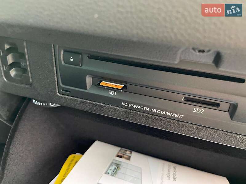 Универсал Volkswagen Passat 2017 в Черновцах