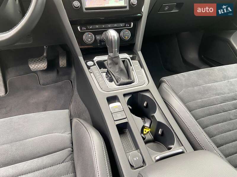 Универсал Volkswagen Passat 2017 в Черновцах