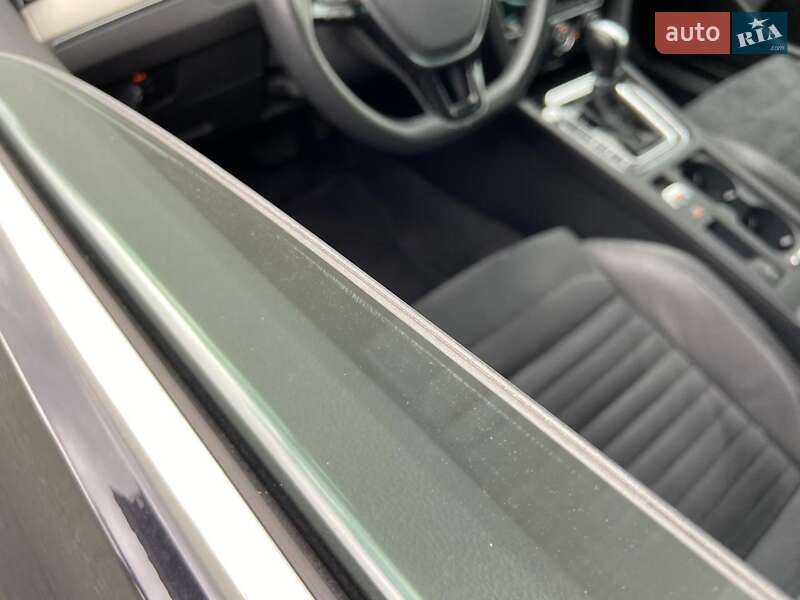 Универсал Volkswagen Passat 2017 в Черновцах