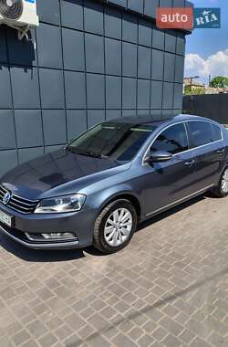 Volkswagen Passat 2012 Volkswagen Passat 2012