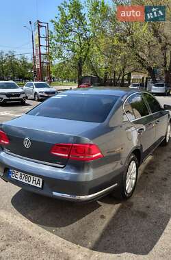 Седан Volkswagen Passat 2012 в 