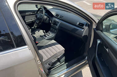 Седан Volkswagen Passat 2014 в 