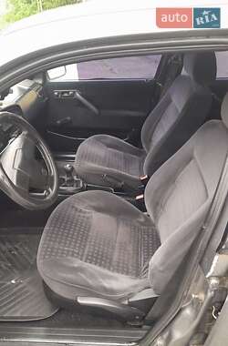 Седан Volkswagen Passat 1988 в 