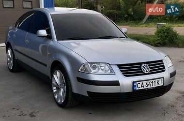 Седан Volkswagen Passat 2001 в 