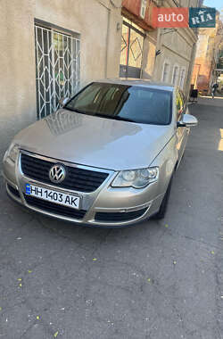 Седан Volkswagen Passat 2007 в Одессе
