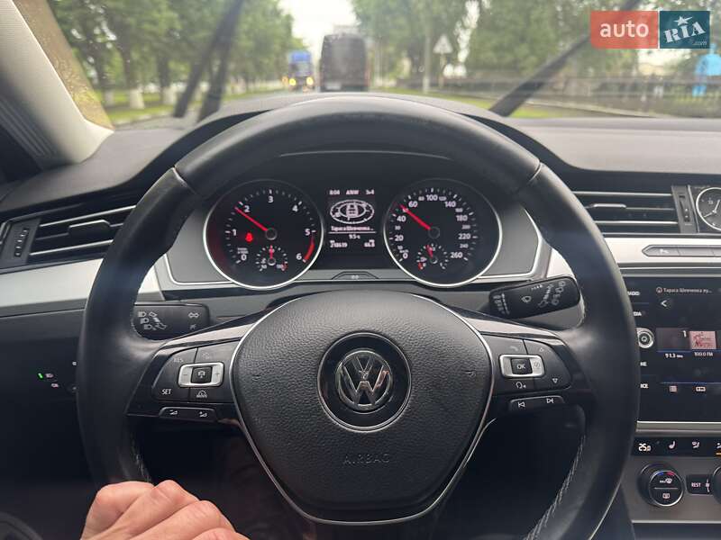 Универсал Volkswagen Passat 2017 в Снятине