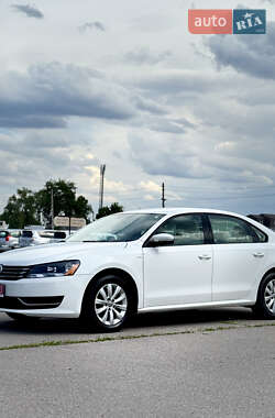 Седан Volkswagen Passat 2014 в Кременчуге