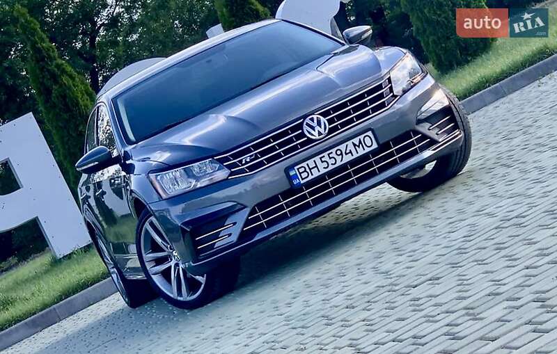 Седан Volkswagen Passat 2017 в Одесі