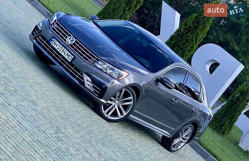 Седан Volkswagen Passat 2017 в Одесі