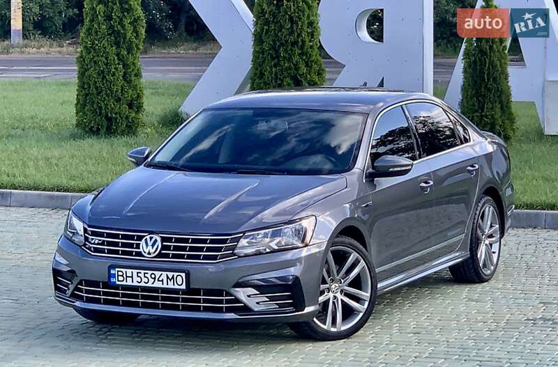 Седан Volkswagen Passat 2017 в Одесі
