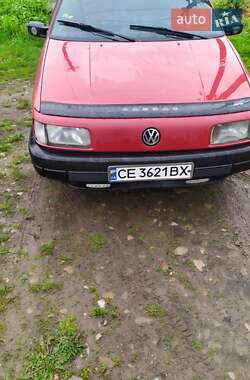 Седан Volkswagen Passat 1992 в 