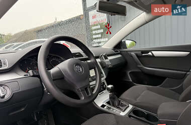 Универсал Volkswagen Passat 2011 в 