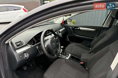 Универсал Volkswagen Passat 2011 в 