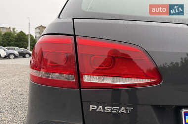 Универсал Volkswagen Passat 2011 в 