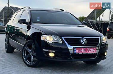 Універсал Volkswagen Passat 2010 в 