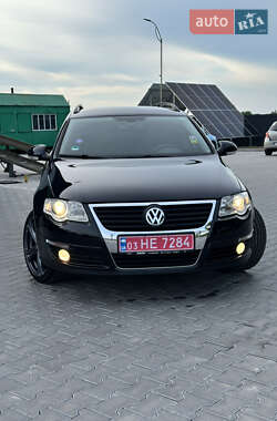 Універсал Volkswagen Passat 2010 в 