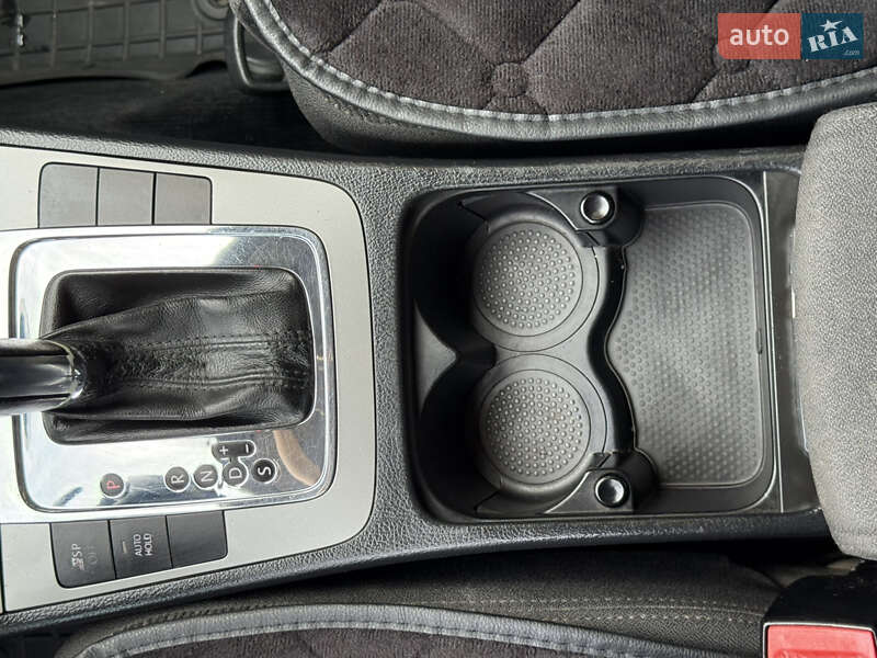 Універсал Volkswagen Passat 2005 в Дніпрі