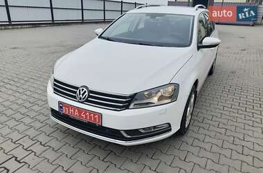 Універсал Volkswagen Passat 2011 в Луцьку