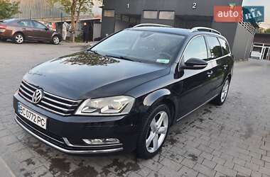 Универсал Volkswagen Passat 2011 в Львове