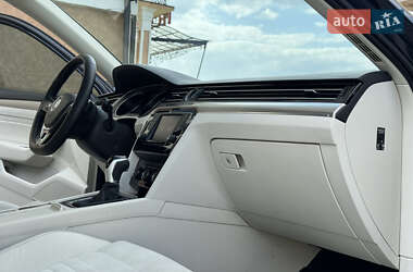 Универсал Volkswagen Passat 2016 в 