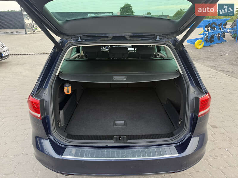 Универсал Volkswagen Passat 2015 в Львове