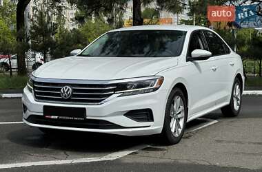 Седан Volkswagen Passat 2021 в 