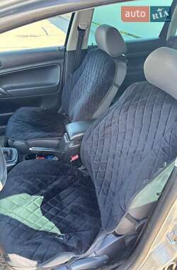 Універсал Volkswagen Passat 2001 в 