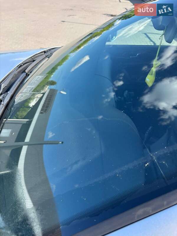 Универсал Volkswagen Passat 2001 в Смеле