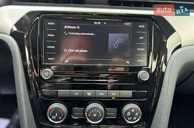 Седан Volkswagen Passat 2021 в 
