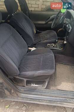 Универсал Volkswagen Passat 1995 в 