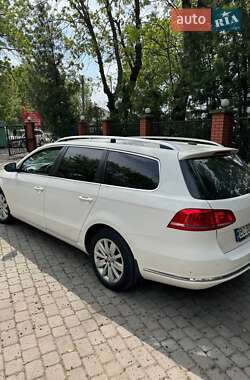 Универсал Volkswagen Passat 2012 в 