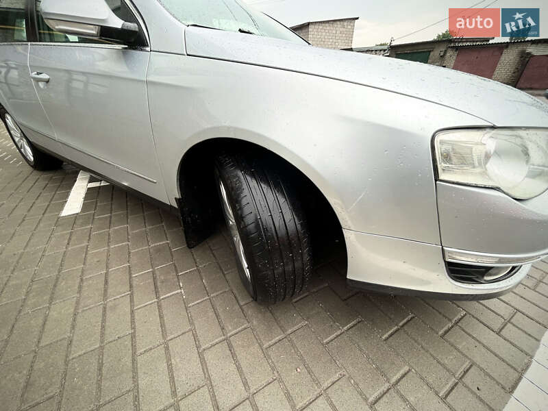 Универсал Volkswagen Passat 2009 в Житомире