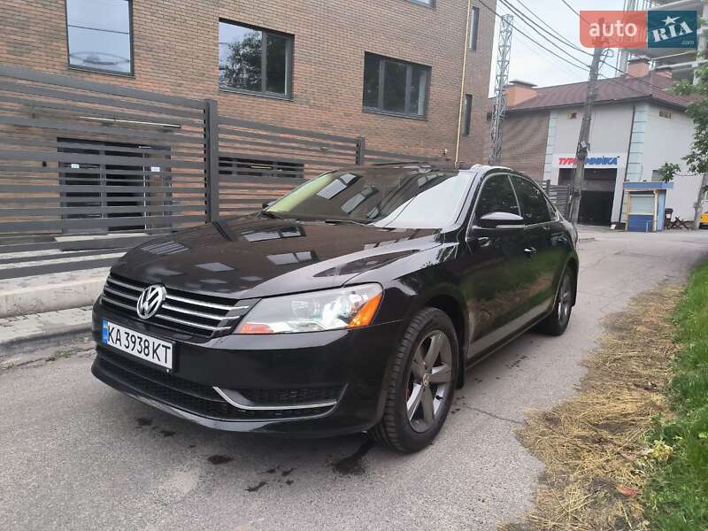 Седан Volkswagen Passat 2012 в 