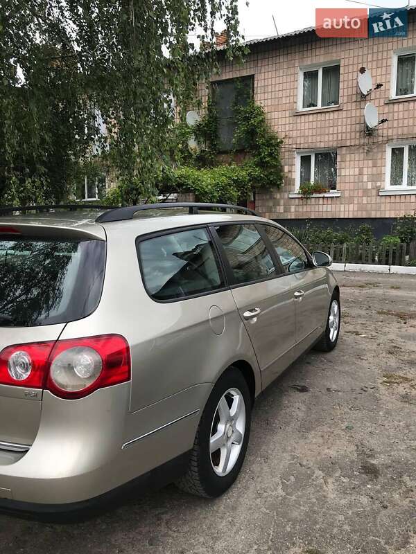 Универсал Volkswagen Passat 2006 в Любомле