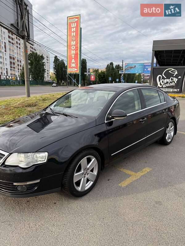 Седан Volkswagen Passat 2005 в Киеве
