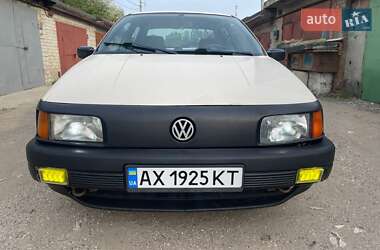 Седан Volkswagen Passat 1989 в 