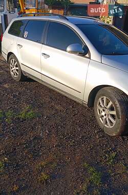Универсал Volkswagen Passat 2006 в 